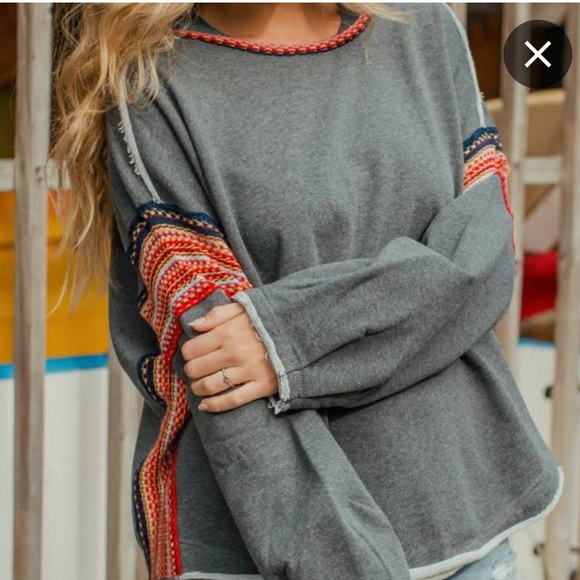 NATURAL LIFE Tops - Natural Life Knit Trim Sweatshirt Green trim Crewneck Pullover Boho